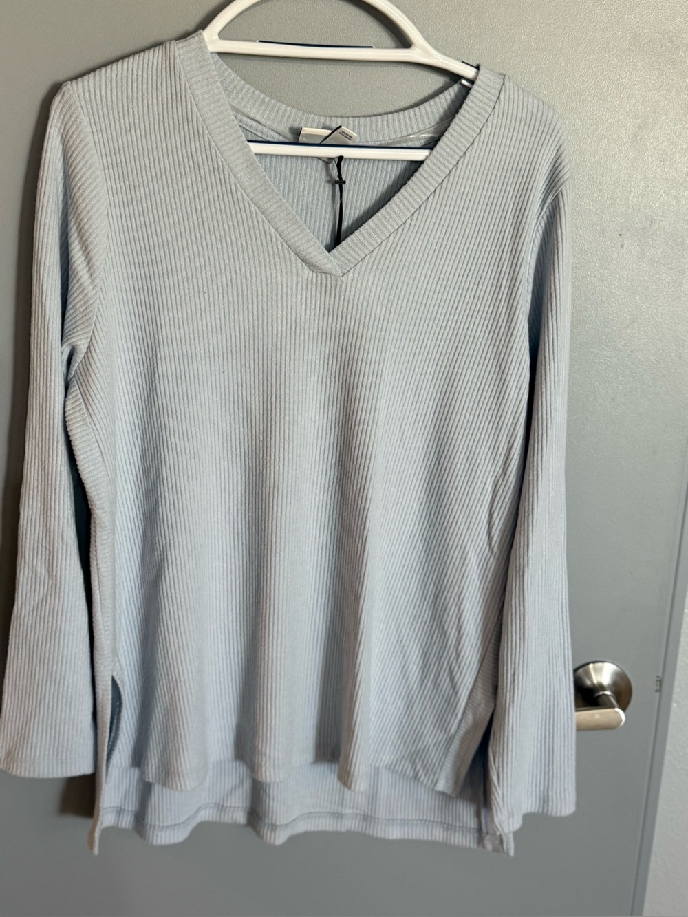 Ava & Viv Ribbed V-Neck Long Sleeve Top - Light Blue